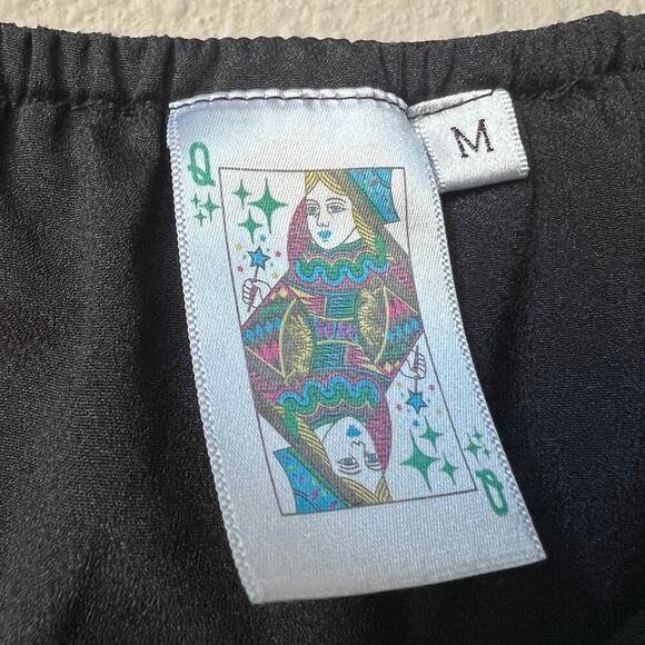 Queen of Sparkles Black Metallic Pleated Sleeve Blouse Size Medium - Picture 4 of 6